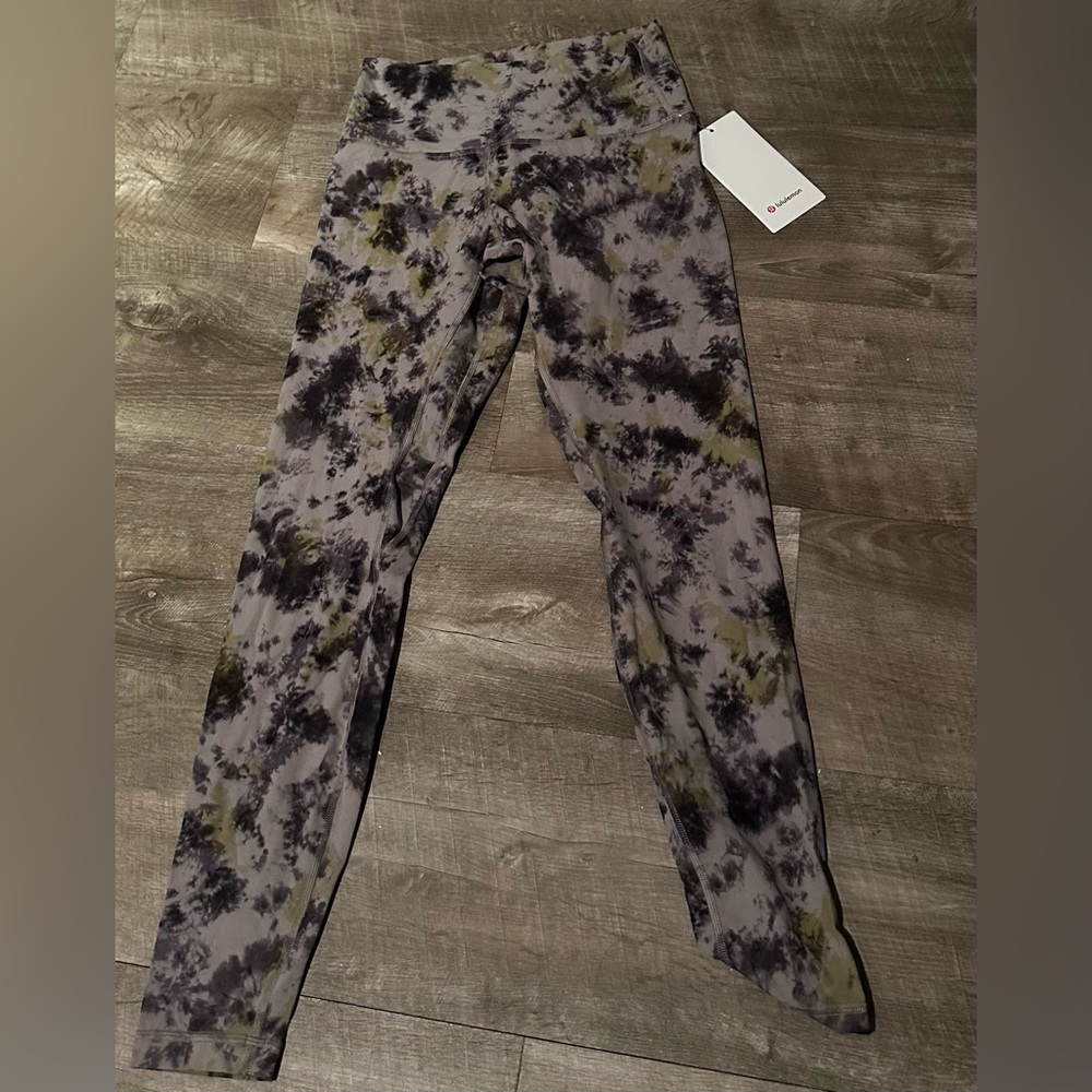 28’ Lululemon Align Pant